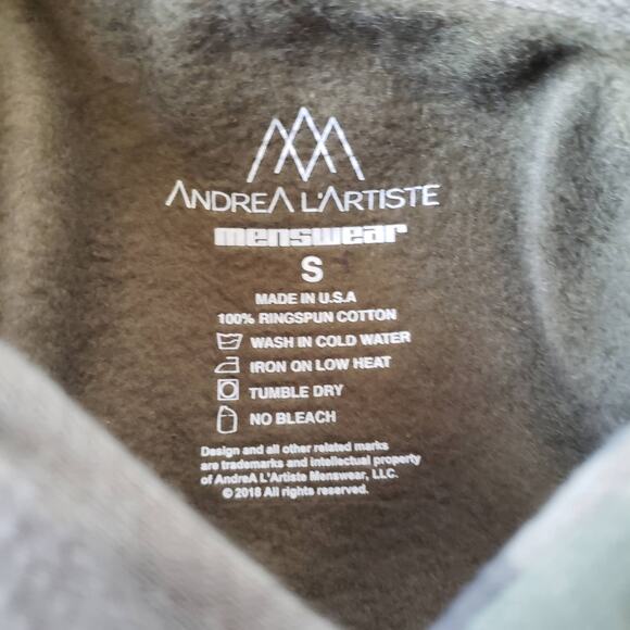 Andrea L'Ariste Graphic Camo Mens Hoodie Size S Don't Mind the Grind Streetwear - Picture 10 of 10